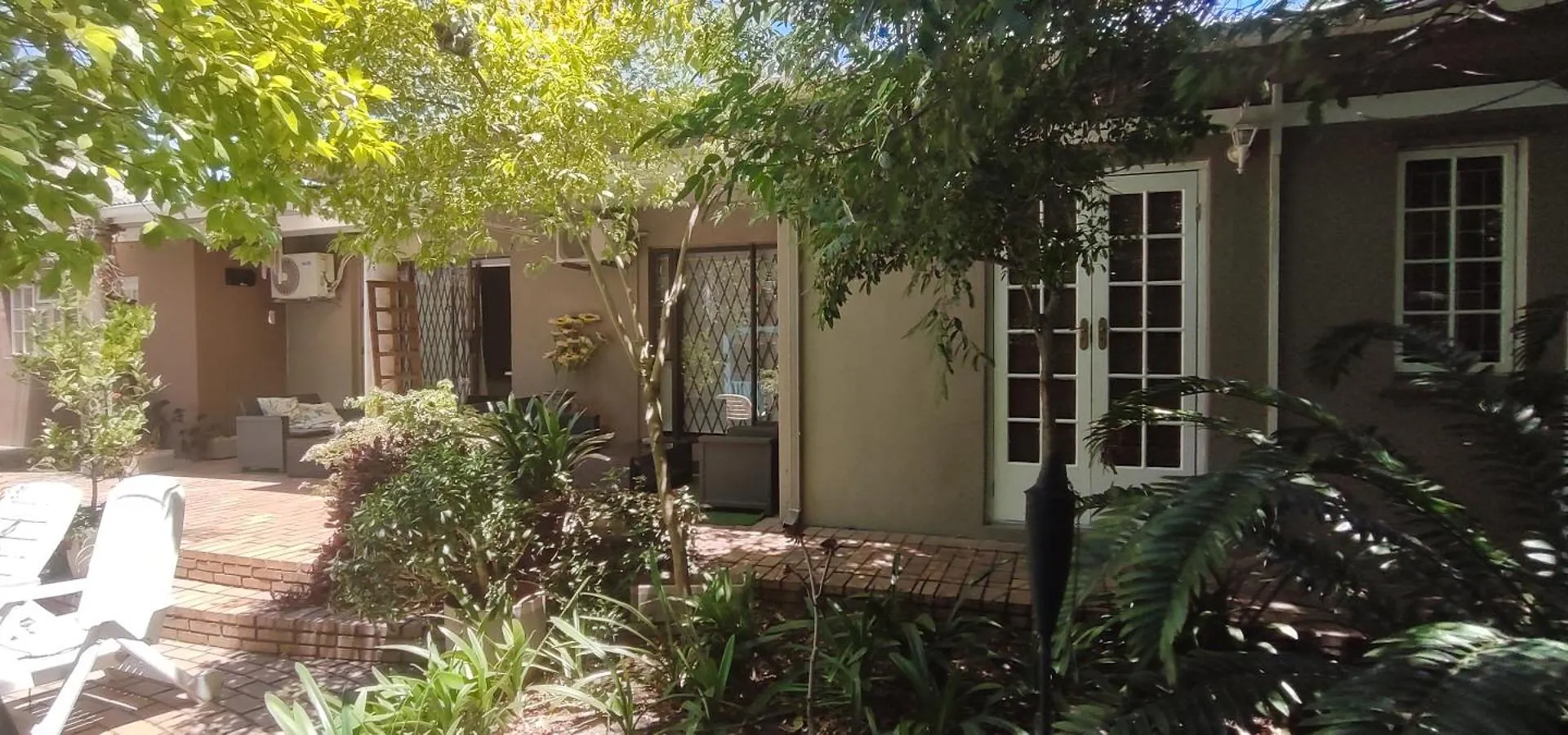 Guest house Sunbell Ventures Guesthouse Cape Town